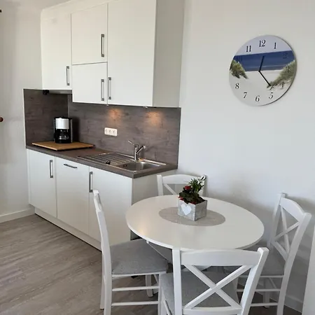 Apartament Seewaerts Wohnen Whg 3 7 Buesumer Tide