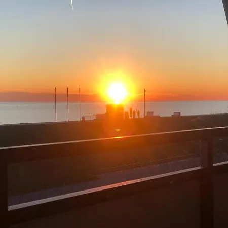 Seewaerts Wohnen Whg 3 7 Buesumer Tide Apartament *